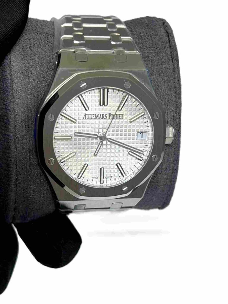 Audemars Piguet Royal Oak white Dial 15500 MODEL super master clone watch
