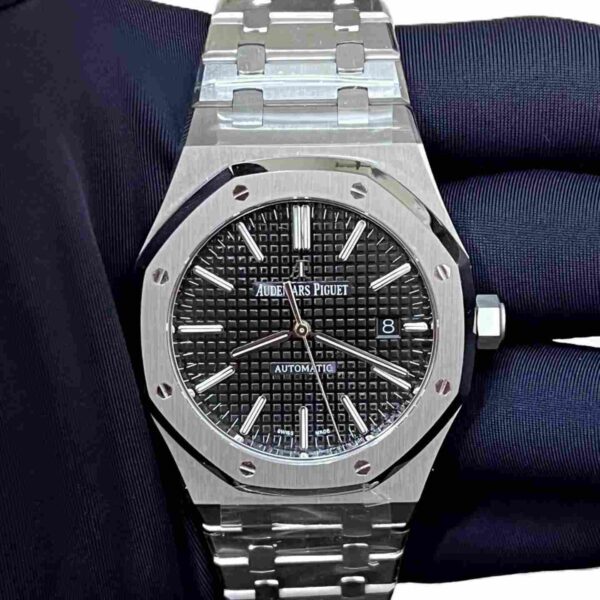 Audemars Piguet Royal Oak black Dial 15400 model super master clone watch
