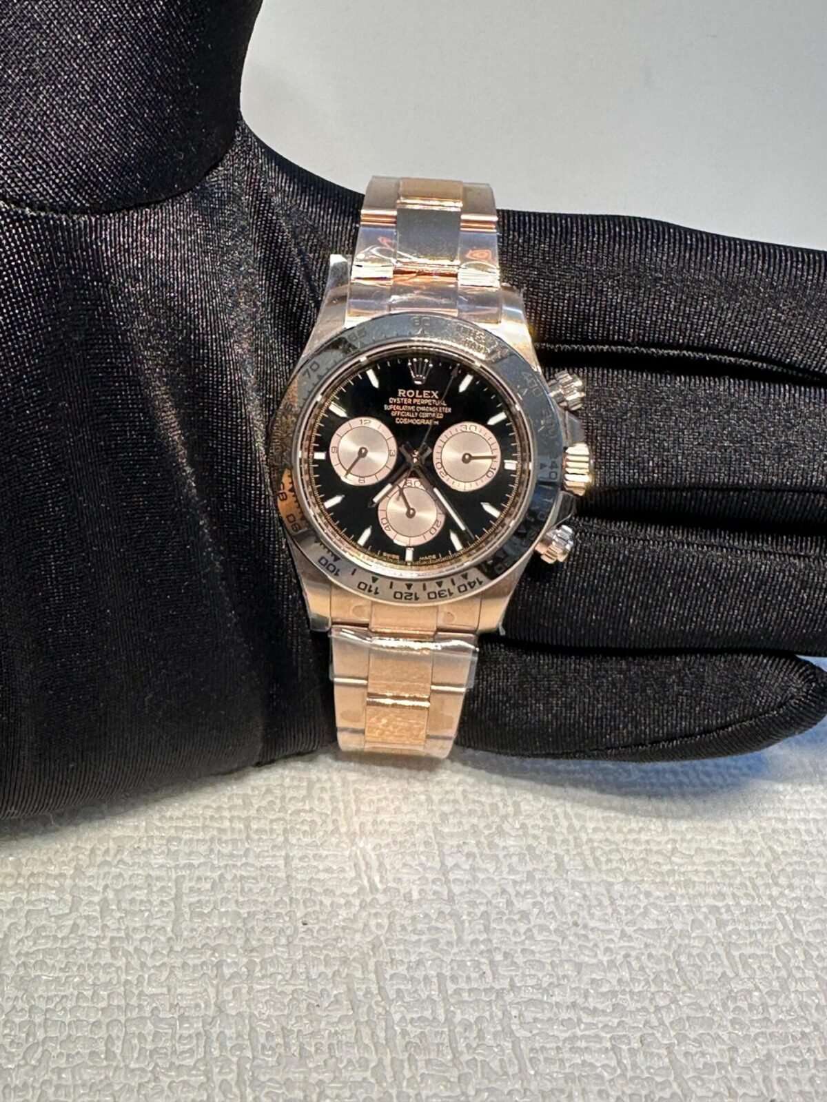 Replica Rolex Cosmograph Daytona 18K Rose Gold Black Dial