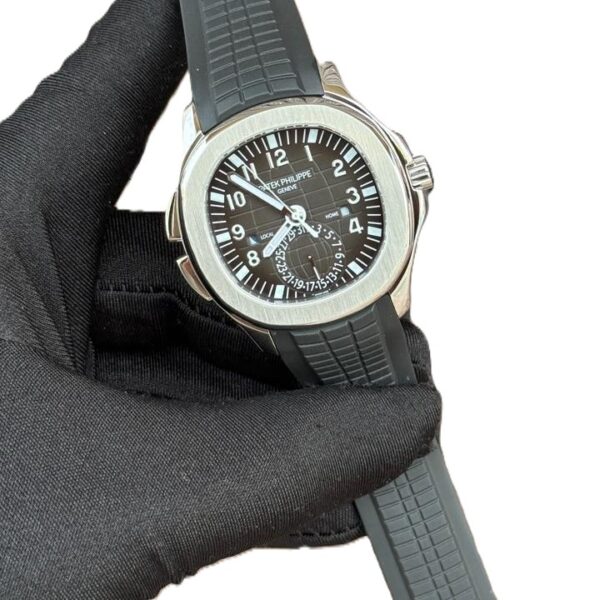 Patek Philippe Aquanaut BLACK DIAL WITH WORKING CRONO SUPER CLONE WATCH